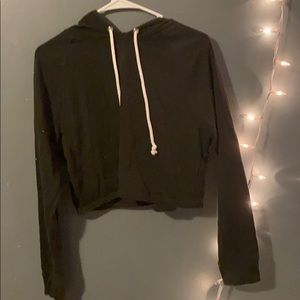 Cropped hoodie